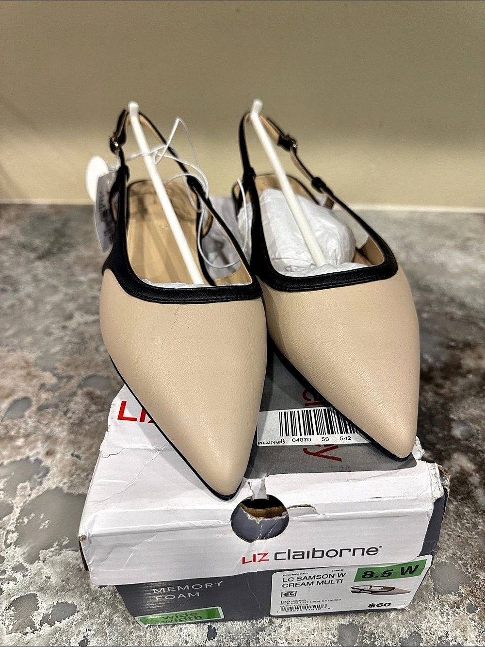 Liz Claiborne Samson Slingback Flats Beige & Black US 8.5 W